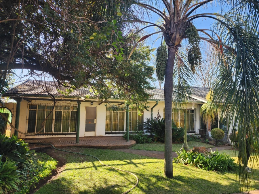 4 Bedroom Property for Sale in Waterkloof A H North West